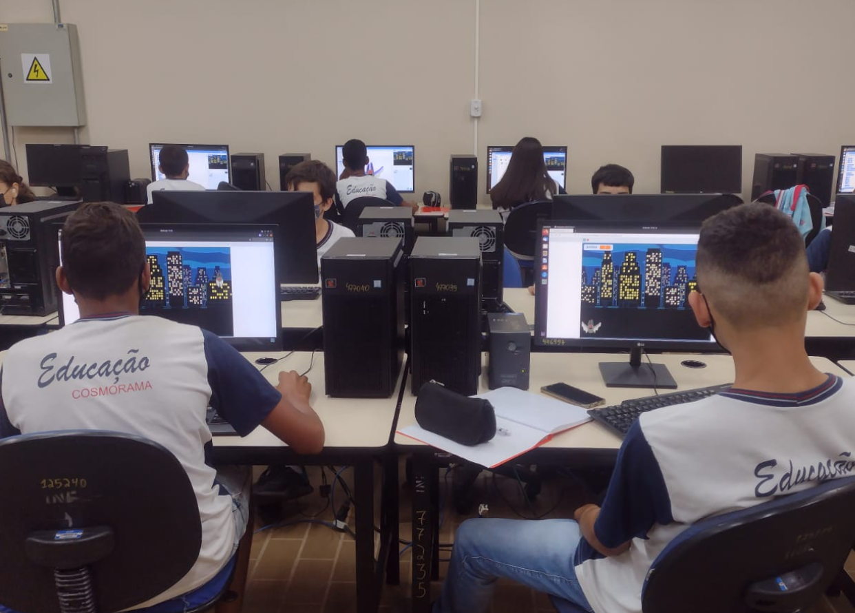 Teens @{Code Clube} ==> Computação, Games, Programação e Robótica para Adolescentes: o primeiro passo para a nova era digital